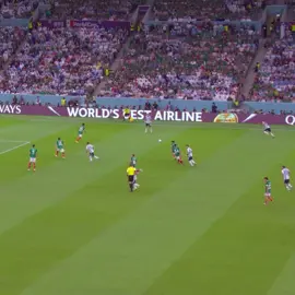 Messi litting up the 2022 Qatar FIFA World Cup in style against Mexico #fifaworldcup #lionelmessi 