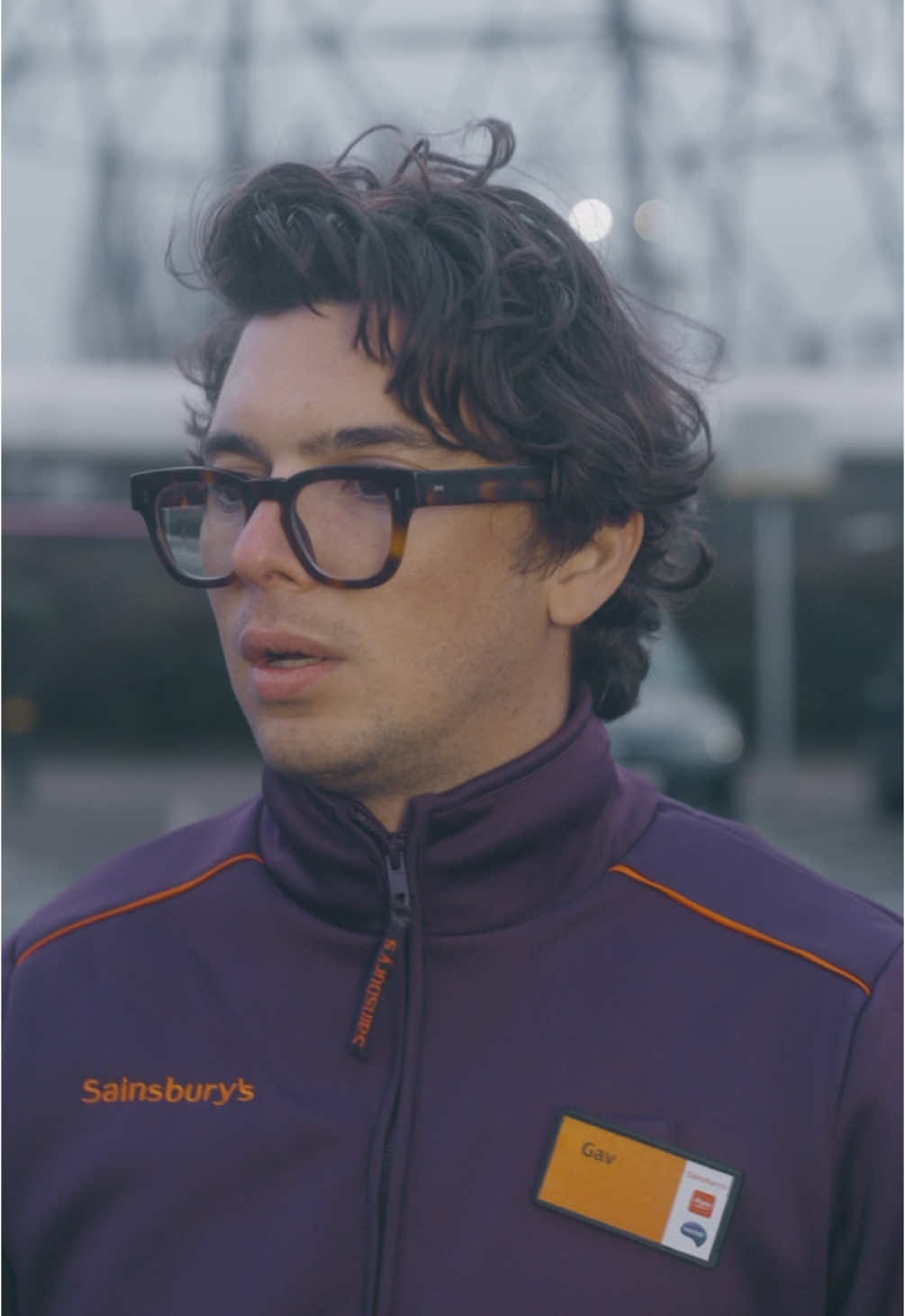 Jonathan confesses all and someone shows up from the other side of town.🗝️❤️ Take the drama out of Valentine’s Day and shop our Dine-in Deal for 2 for £18 with Nectar card.* *Serving suggestion. Requires Nectar. Valentine’s £18 dine-in for two includes one selected starter, main, side, dessert and drink. Available in selected stores and online. Selected items only, subject to availability. Products must be purchased together to get saving, see products for individual prices. Available 10-16 February. Please drink responsibly. #KeystotheHeart #ValentinesDay #Love #TrueLove #Soaps #Drame #DaytimeTV #SomebodyLovesYouGav 