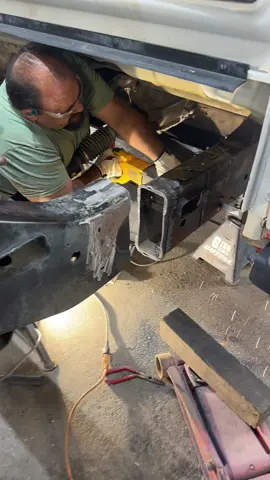 Short bed f250 almost ready for @lonestarthrowdown 