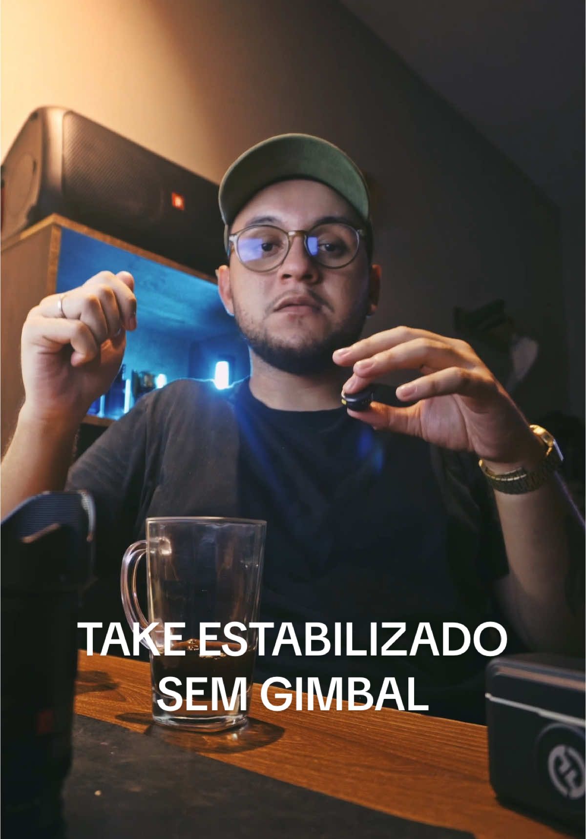 Respondendo a @Raiane Ferraz  Está sem gimbal e precisa fazer takes em movimento na Zve10?  Eu indico usar o Catalyst Browse, que é um programa da própria Sony, que faz uma estabilização muito boa na imagem, sem deixar esse efeito “gelatinoso” 🎥 #zve10 #videomaker #fyy 