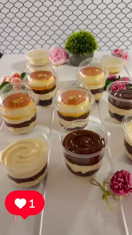 Clique no link da bio e garanta já a sua apostila completa com as melhores receitas de Recheios massas geleias pudim e ganache. por Apenas 15 reais. #bolo #rendaextra #fvp #receitas 