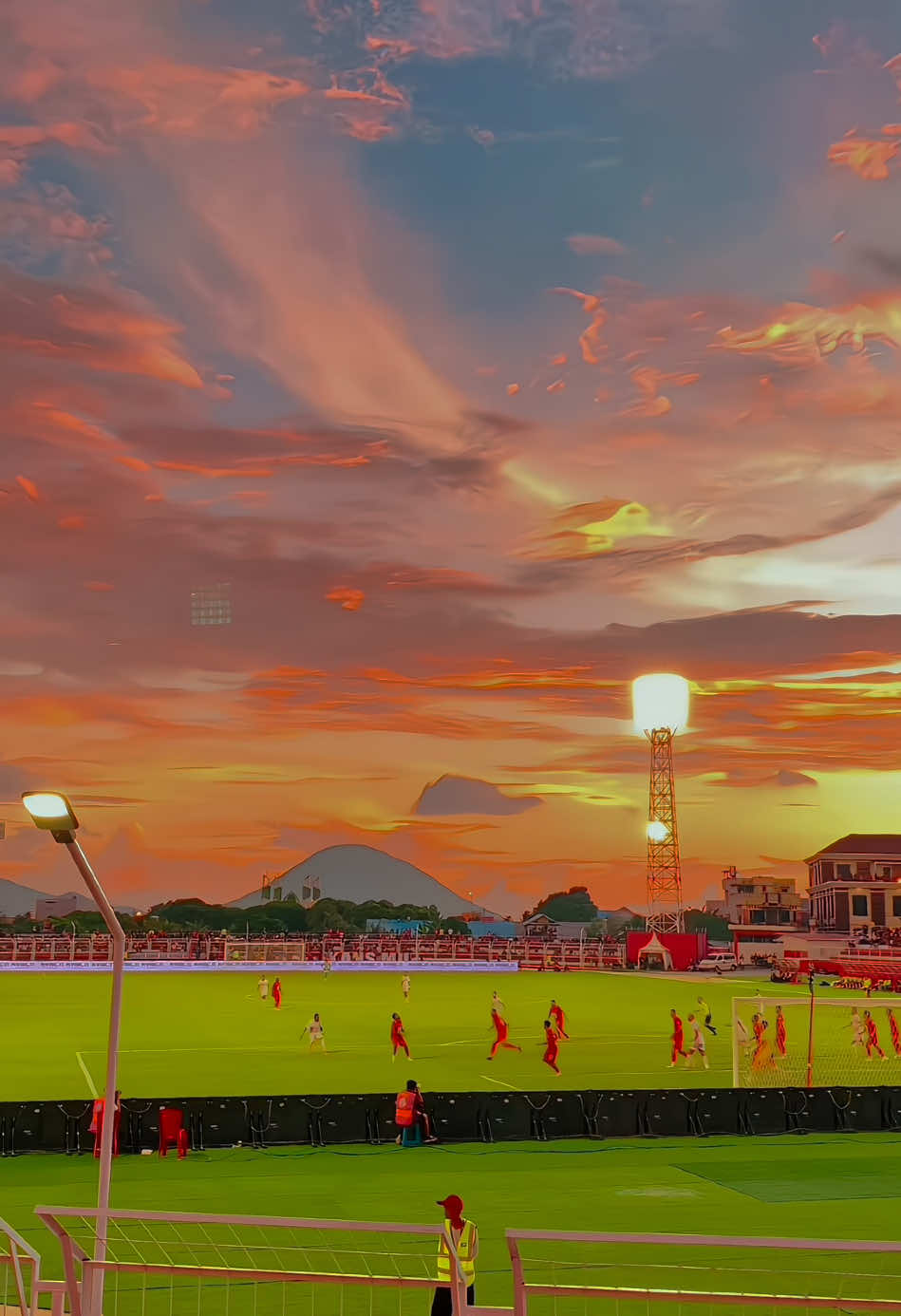 @Malut United FC @Indosiar Sports @433 source @Alv Ginavie @Maskyyy  @risaldi.asky2001 #malukuutara #gelorakieraha 