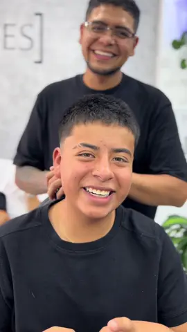 Se volvieron locos y se raparon parte 6💈🔥 #barberia #videoviral #parati #buzzcut #midfade  Ig del modelo Mateo_gr15 @Alejandro Fuentes  @@henrry.barber 
