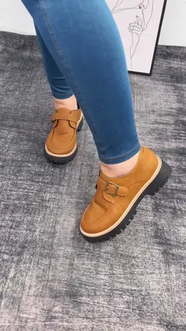 Buckled design slip-on platform loafer shoe#viralshoes #trendyshoes #womenshoes #loafershoes #sliponshoes #platformshoes #walkingshoes #tiktokmademebuyit #tiktokshoploveatfirstfind #spotlightfinds 