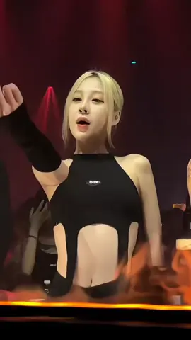 vô tình..🎶🎧🎧🎧#remix  #nhachaymoingay #dj  #gaixinh #fyp #fypシ゚ #fouryou #nostop 