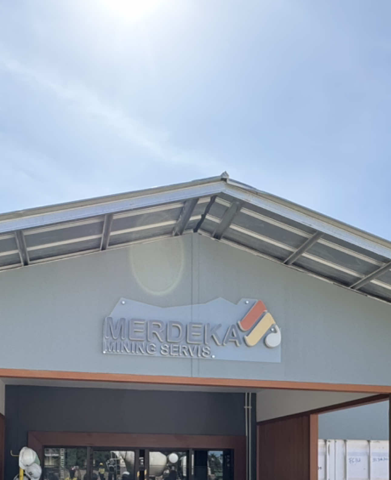 our dedication to MERDEKA - SITE PANI GOLD PROJECT  #gorontalofyp #fyp #panigoldproject #samuderamuliaabadiluarbiasa #samuderamuliaabadi #tambangemas #excavator #compact #dozer #HSE #maintenance #operator #mechanic 