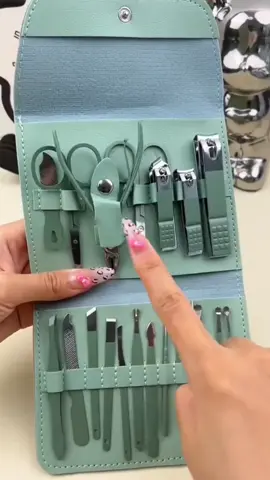Alat Manicure Set - Gunting Kuku - Korek Kuping Perawatan Kuku Tangan Kaki dan Telinga #manicure #manicureset #guntingkukuset #fypindonesia 