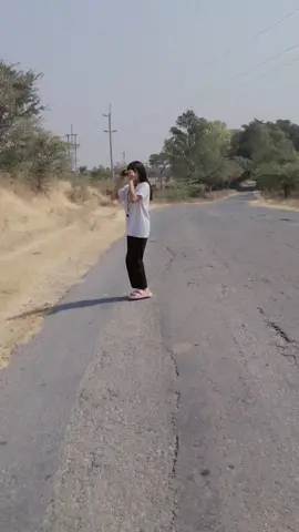 #ခ်စ္စရာေကာင္းတာတစ္ခုျပမယ္😍😘 #ရြာႀကီးသူေလ 