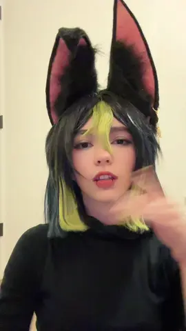 i did such cool makeup for tighnari but the camera didn’t pick it up at ALL so maybe i’ll do a closeup vid next time i cosplay him :] #tighnari #cosplayer #tighnaricosplay #genshincosplay #GenshinImpact 