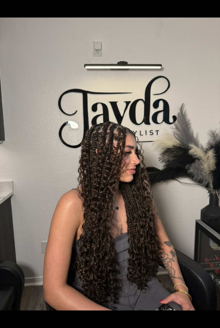 This style came out super cute on my beautiful client🤭 If you wanna look the best then book the best⭐️ Style details  Medium boho knotless  Waist length  Color 4  Link in bio to book 🔗  #jacksonvilleflorida #CapCut #fyp #boho #braids #braider #hairstylist #floridabraider 