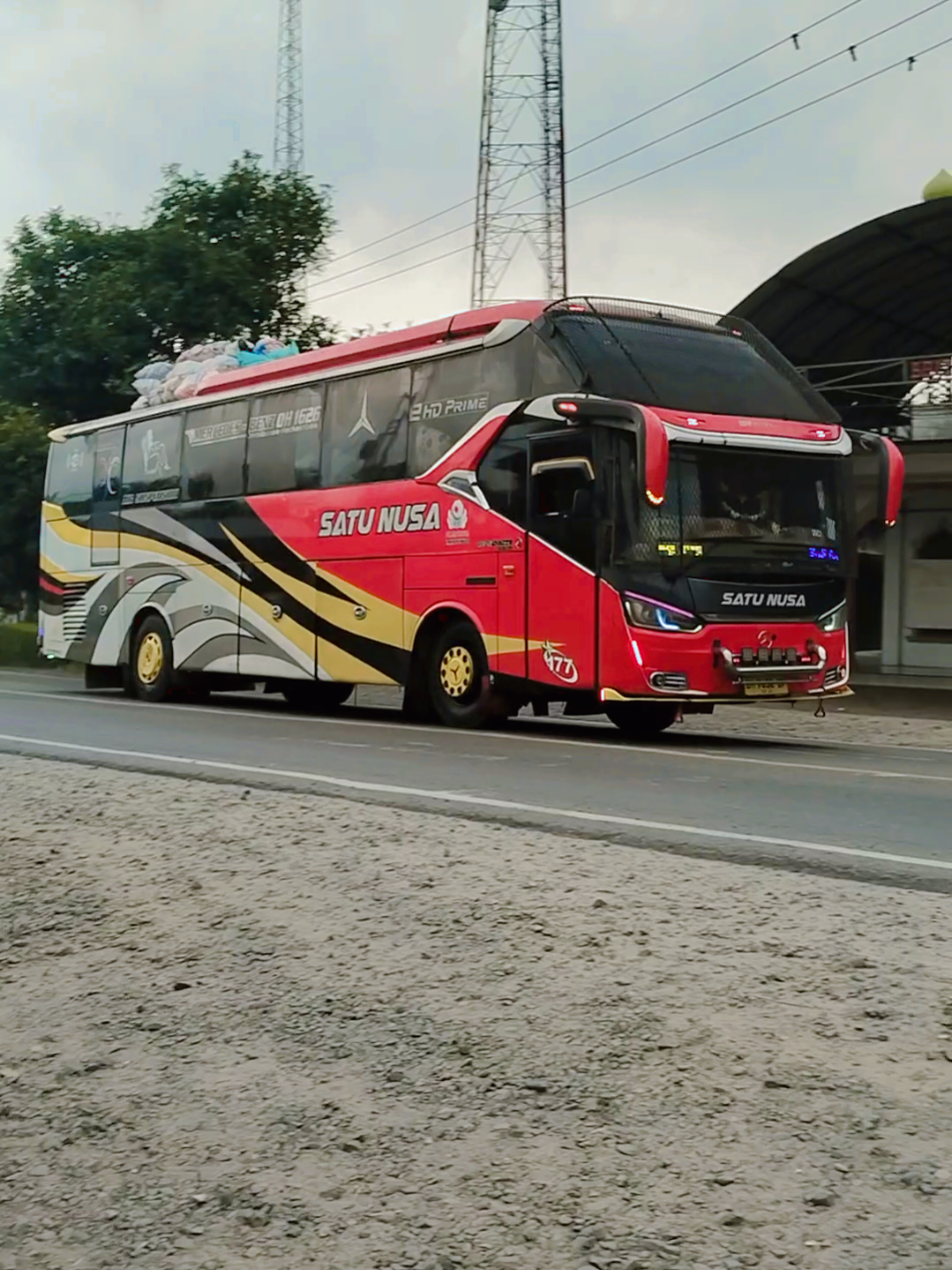 Satu Nusa 177 Legacy SR2 #huntigbus #lintastimursumatera #fyp #satunusa 