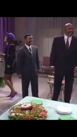 Carlton during the Super Bowl halftime show #fyp #fypシ #kendricklamar #notlikeus #freshprince #carltondance #SuperBowl #superbowlhalftimeshow #viralvideo #trending 