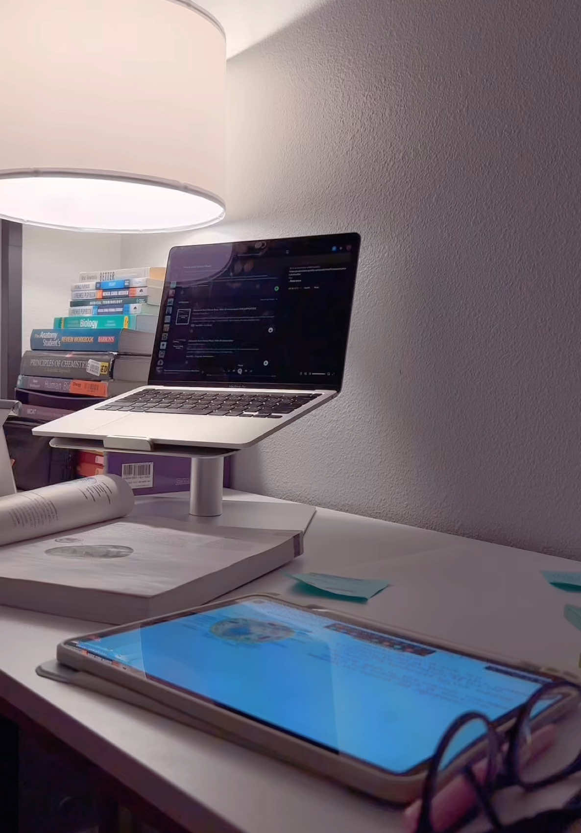 The goal is to be insanely educated ☺️  #studytok #studywithme #fypシ 