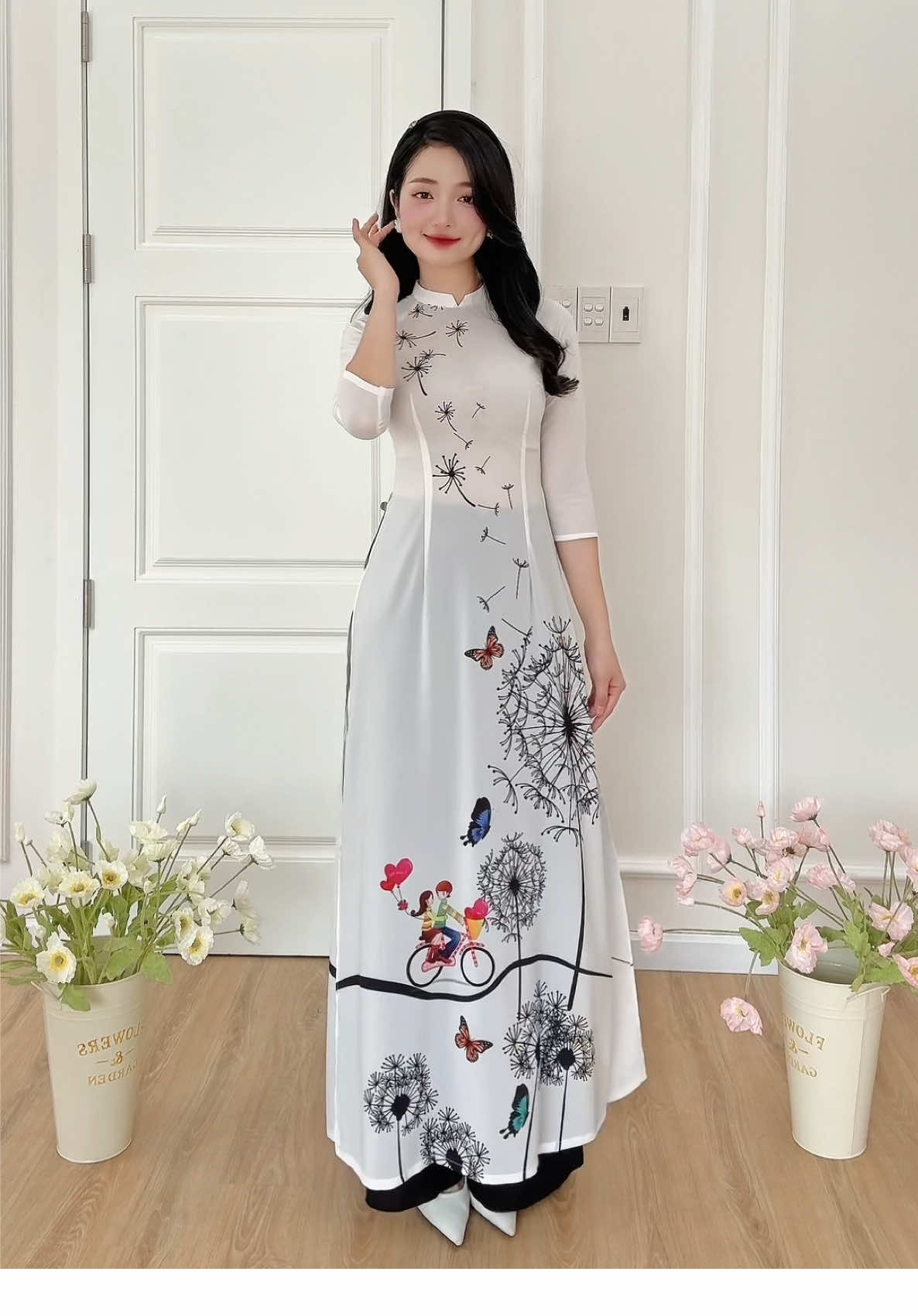Xinh quá 🥰 trắng tinh khôiiii #aodaiinhoa #aodaihoanhi #aodaiinhoa3d #aodaitruyenthong #aodai #aodaididay #aodaiquynhnguyen 