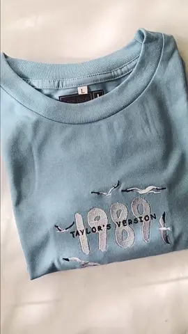 Been looking for Taylor Swift inspired merch and finally found this 1989 Taylor's Version Embroidered Shirt!🥺 Sobrang ganda ng design and tela! Click the yellow basket! #1989TaylorsVersion #swiftie #taylorswift #tiktokmademebuyit #outfitideas #TikTokShopFashion #oversizedshirt #fypage #shirts  #fypシ゚viral 