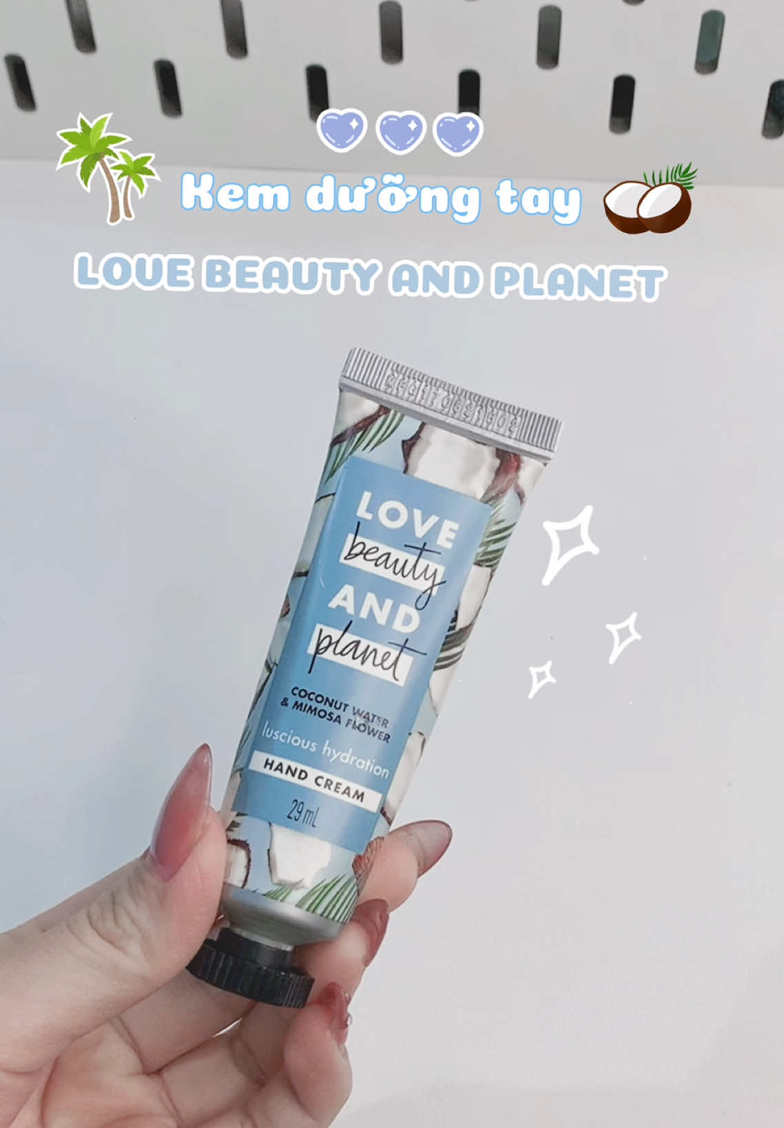 Mùa đông tay các pà bị nẻ không nè👀 #viral #capcut #review #sam #tiktok #duongda #lovebeauty 