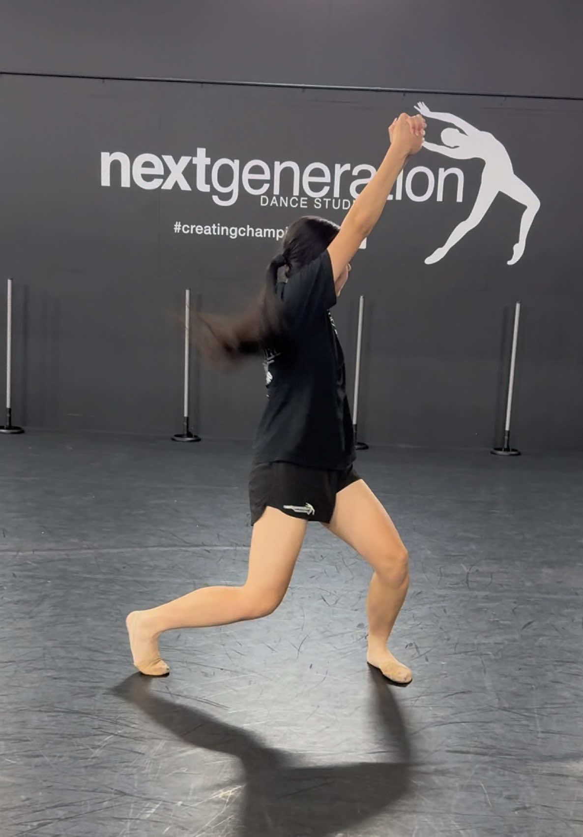 @courtneylivock  @alicia <3   #fyp #maybe #lyrical #dance