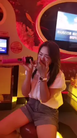 不必去刻意了解什么，万事自然有他的意义，时间会教会我们很多......#化风行万里 #音樂分享 #好歌分享 #伤感音乐 #經典老歌 