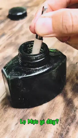 8X9X còn nhớ? Hồi bé giữ lọ mực hơn giữ vàng, bạn bè xin chấm cái mà thấy xót, giờ còn ai dùng nữa đâu… #tuổithơ #fyp #kyuc #thehienreview