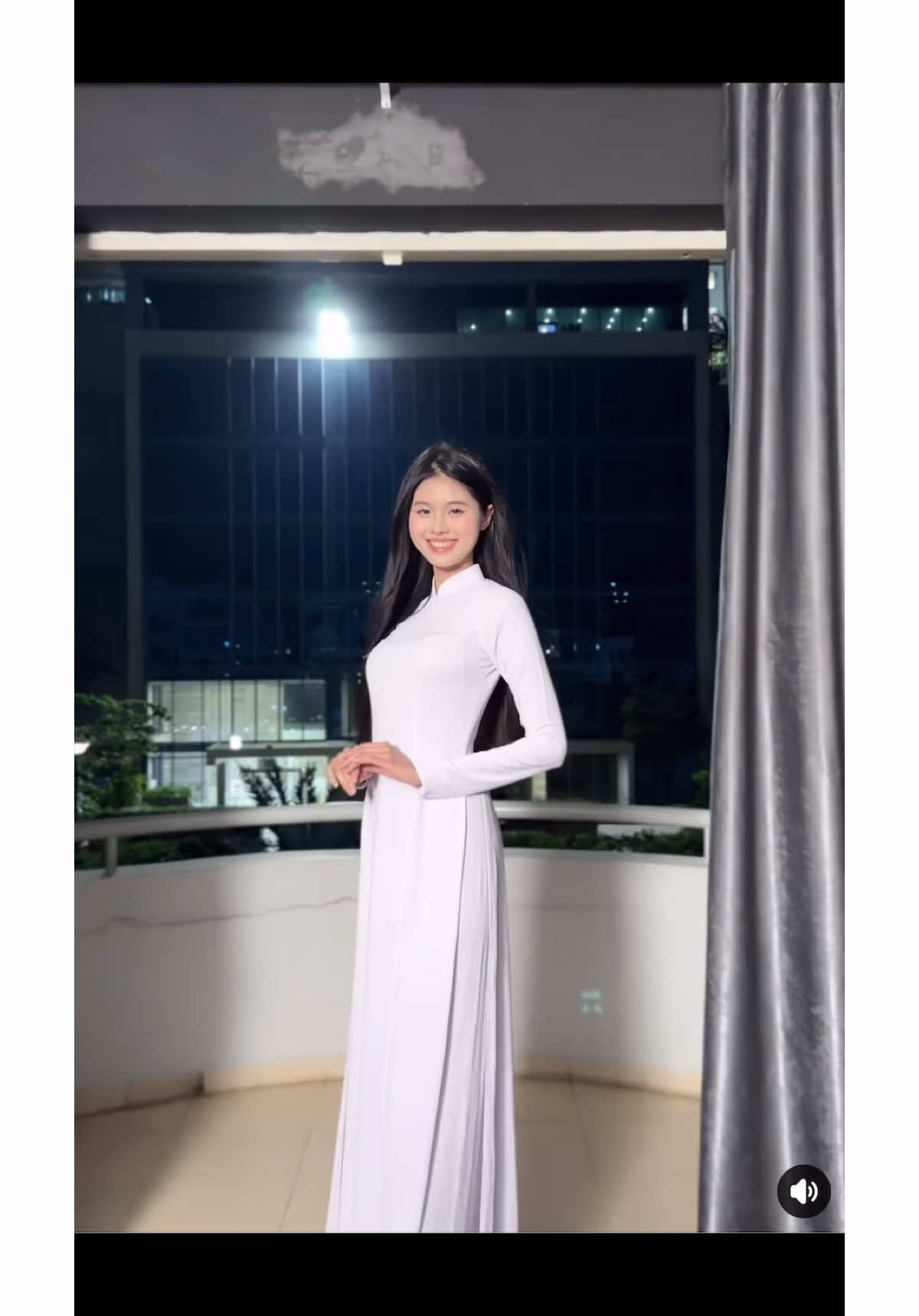 Học trò Bảo Hà thướt tha trong tà áo dài ❤️❤️ #foryoupage #xuhuongtiktok #trending #catwalk #model #xuhuong #viral  #hoahauvietnam2020vn 