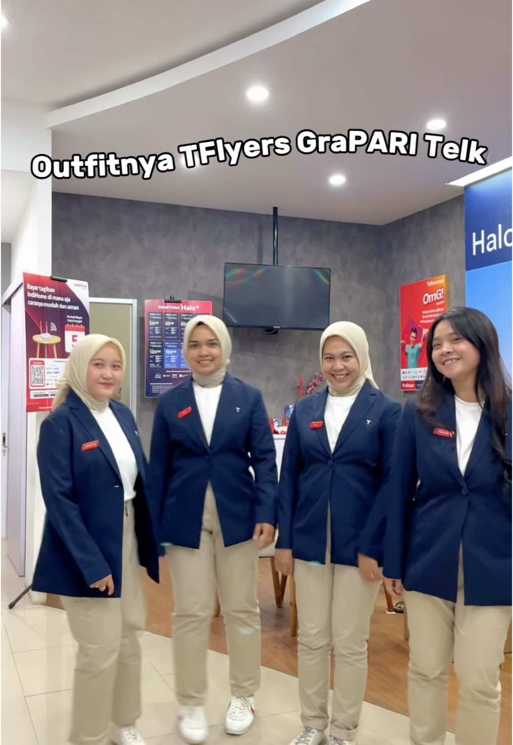ootd senin sampe sabtunya Tflyers GraPARI Telkomsel🤩 #ootdkantor #seninsampaisabtu #outfitkerja #justforfun #OOTD 