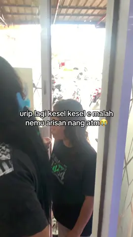 dunia sibuk pol cah #arisan #atm #Meme 