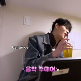 @enhypen SEBUCIN BUCINYA SUNKI JAYWON SUNSUN, LEBIH BUCIN ENHYPEN SAMA RAMYEON🫵😭 lucu banget editingnya wkwkwkw #enhypen #jungwon #heeseung #jay #jake #sunghoon #ni_ki #sunoo #fyp