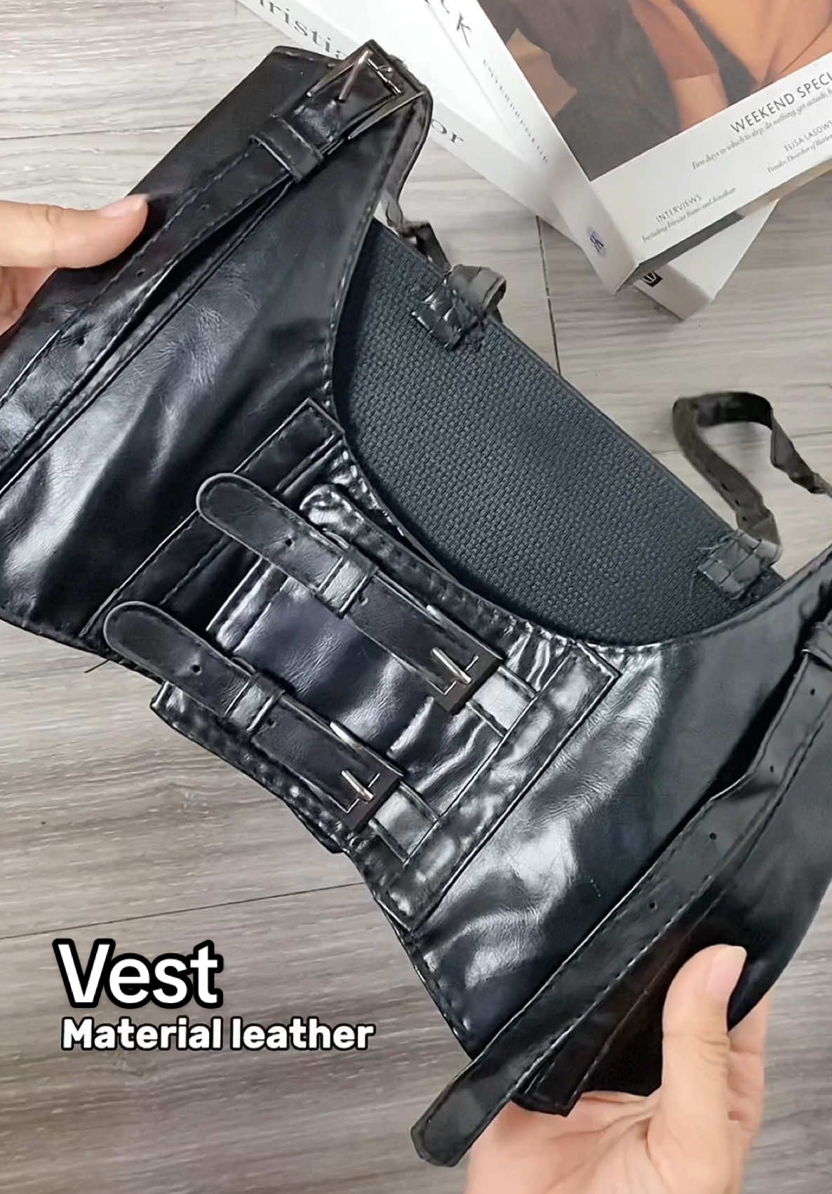 #outfitideas #ootdinspo #OOTD #racuntiktok #banpinggangwanita #beltpinggangwanita #beltwanita #IkatPinggangWanita #vestwanita 