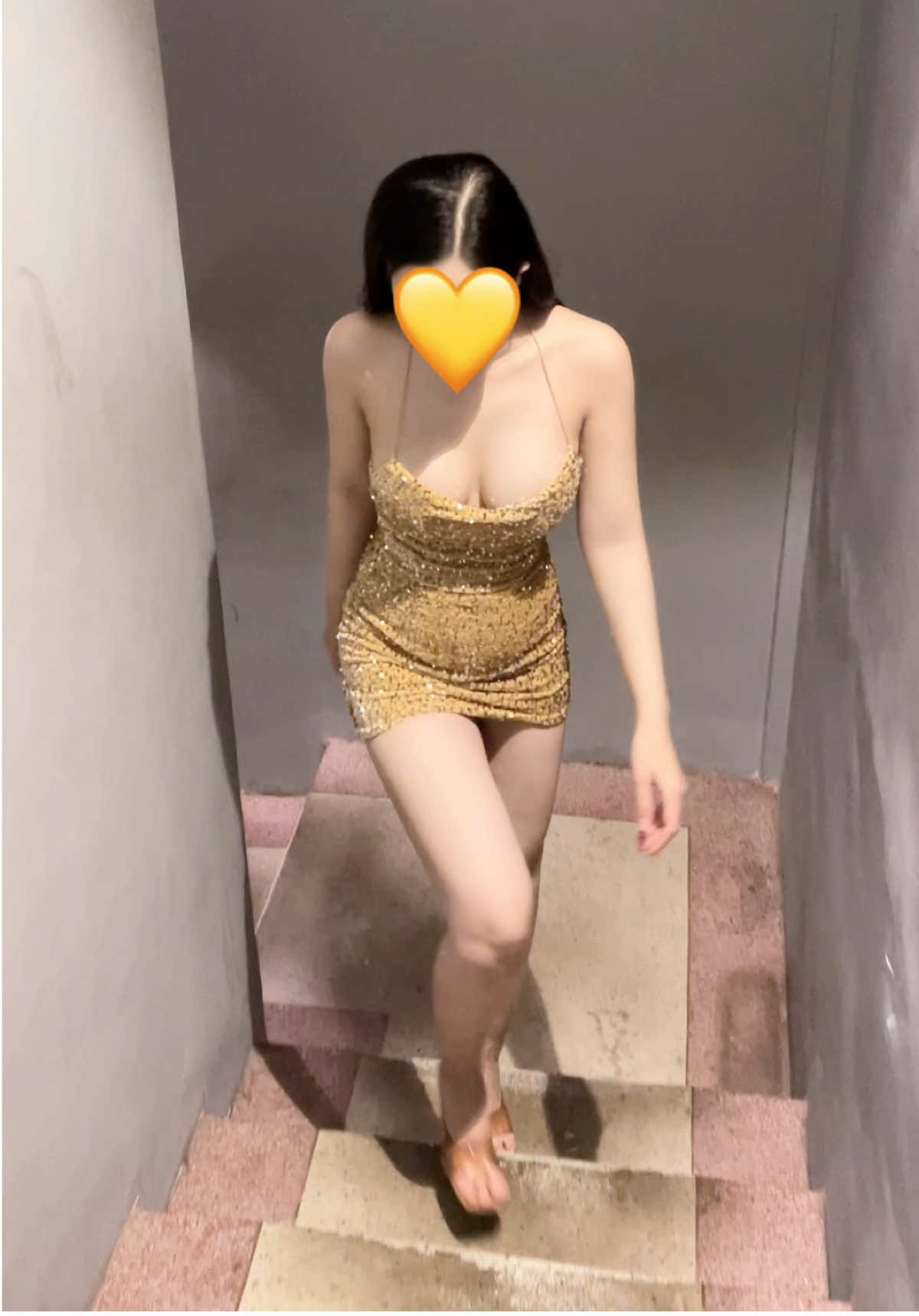 Siêu mẫu nào đây ta 😍 #girl #hot #fyp #prettygirl #beautifulgirl #sexy #trending #xuhuong #hoakieumassage #hoakieumaxa #viraltiktok #trending #trucxinh