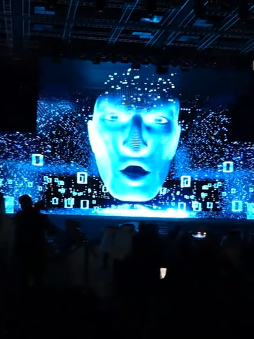 Debuting at a premier event in Saudi Arabia, FrameMotion Studio presents lifelike AI avatars that respond in real-time through stunning 3D holography. 💡 Features: 1. Real-time AI interaction 2. Immersive 3D holographic projections 3. Perfect for events & exhibitions 🇸🇦 Set against the visionary backdrop of Saudi Arabia, our holographic AI avatars are transforming the way audiences engage with immersive storytelling and interactive experiences.