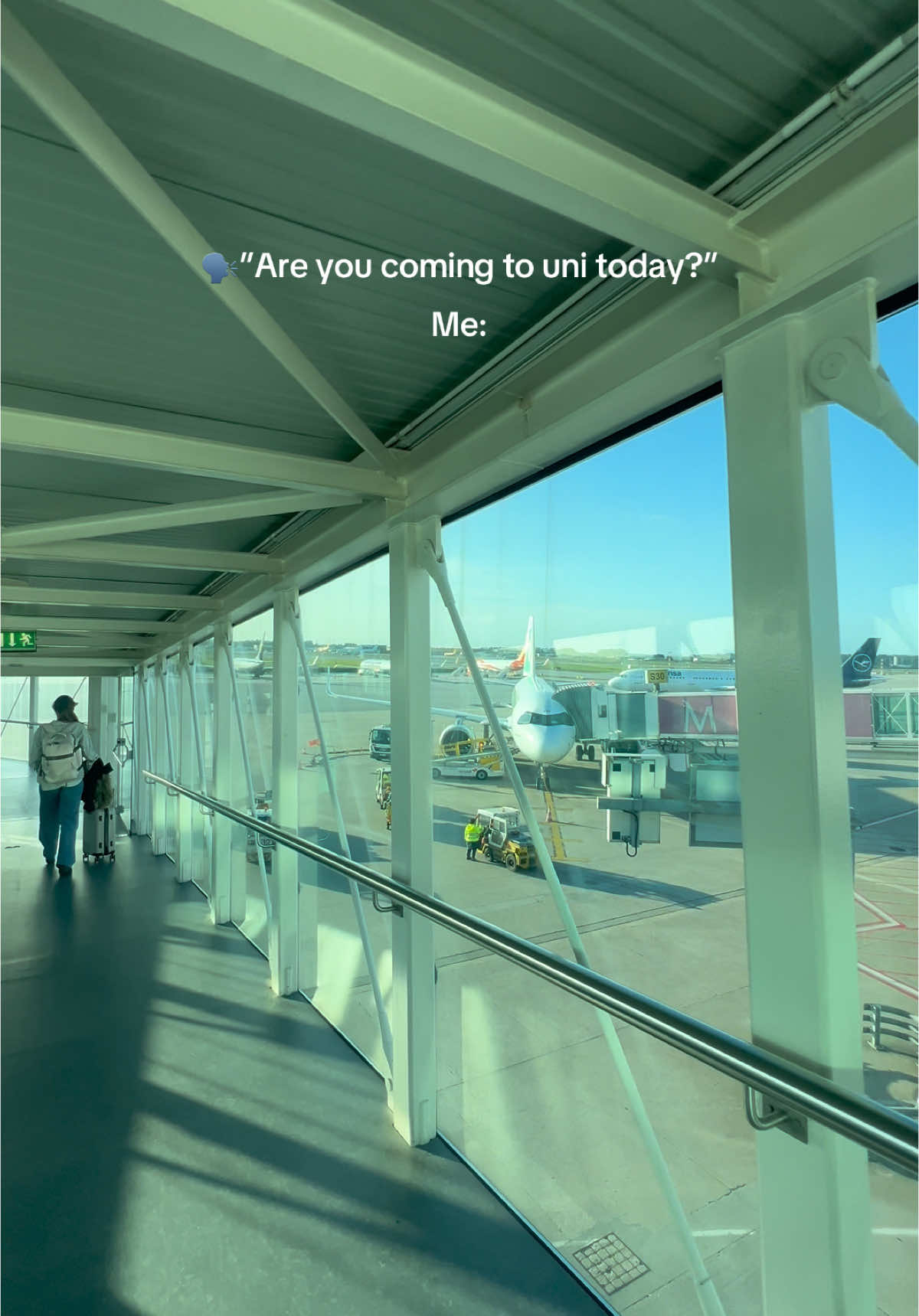 My friends already know where I am at this point✈️ #airport #travel #vacation #europe #Relationship #longdistancerelationship #portugal🇵🇹 #london 