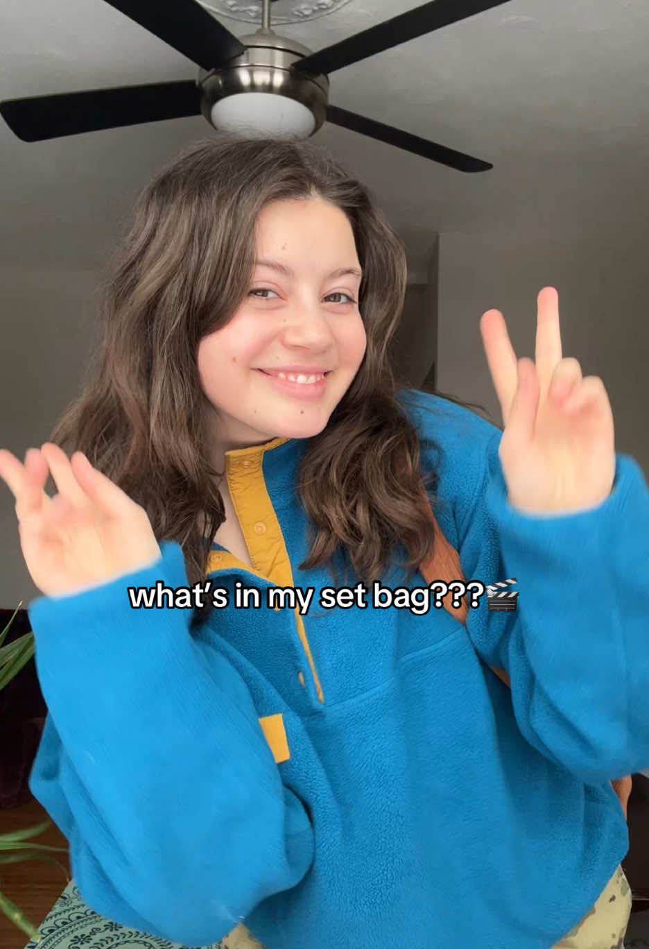 and usually i have some sort of binder with my scripts but today’s super easy so i don’t need one 😎 