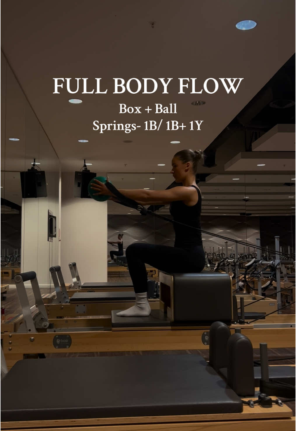 Super fun flow using the box and the ball! Used this in one of my sessions this week for the main section of class 🫶✨ #fyp #reformerpilates #reformerinstructor #pilatestherapy #reformerflow #pilates #pilatesflow 