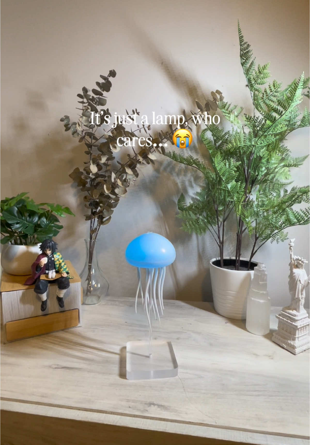 Forever favourite lamp 🪼🥹🫶 Link is in the bio! #roomdecor #decor #room #lamp #aesthetic #jellyfish #ocean #nightlights #cute #Home #lights #foryou #jellyfishlamp 
