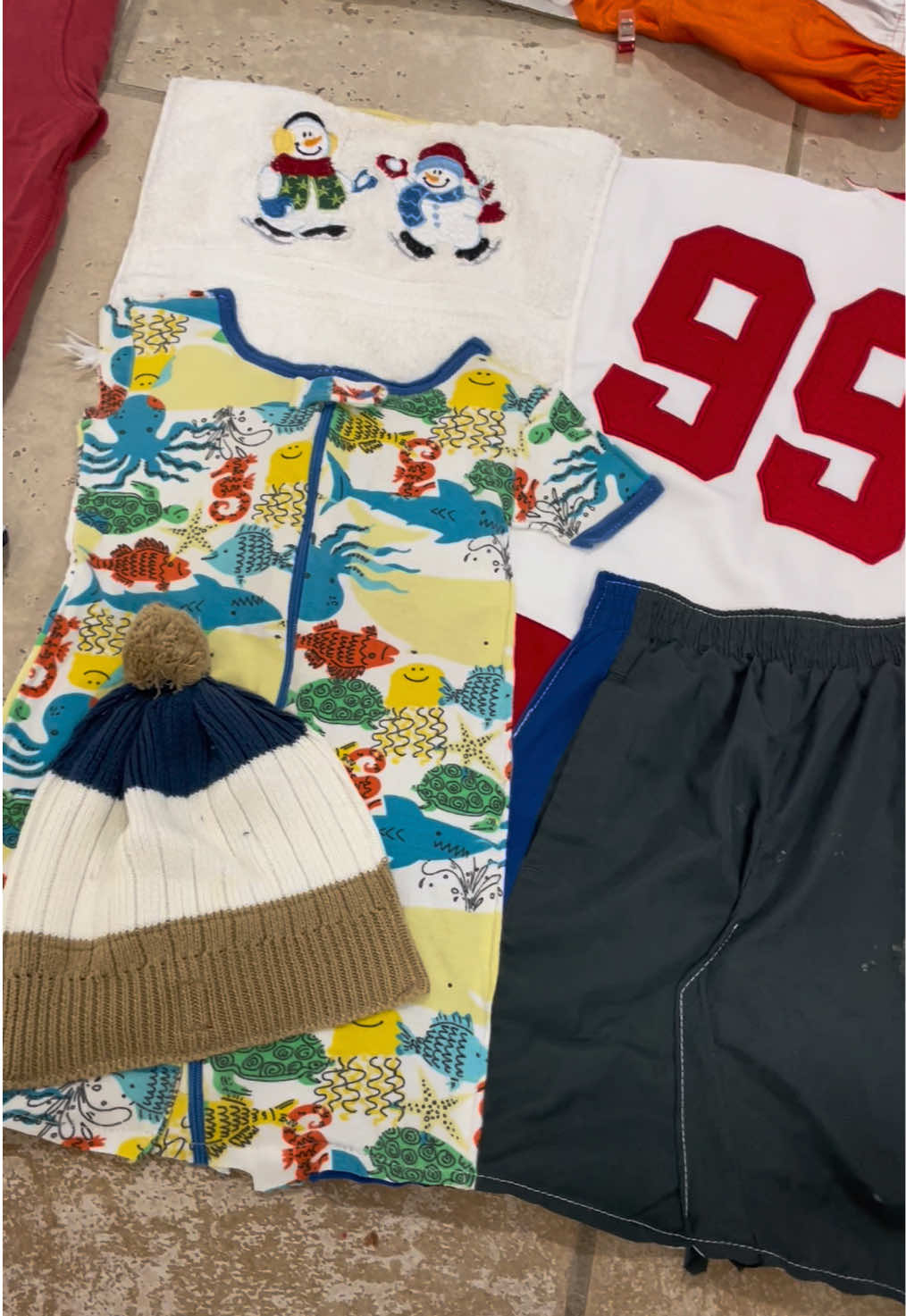 #memoryquilt #babyquilt #babyclothesquilt #quilting #quiltingtiktok #quiltingismytherapy #quilter #quiltersoftiktok #quilters #keepsake #keepsakes