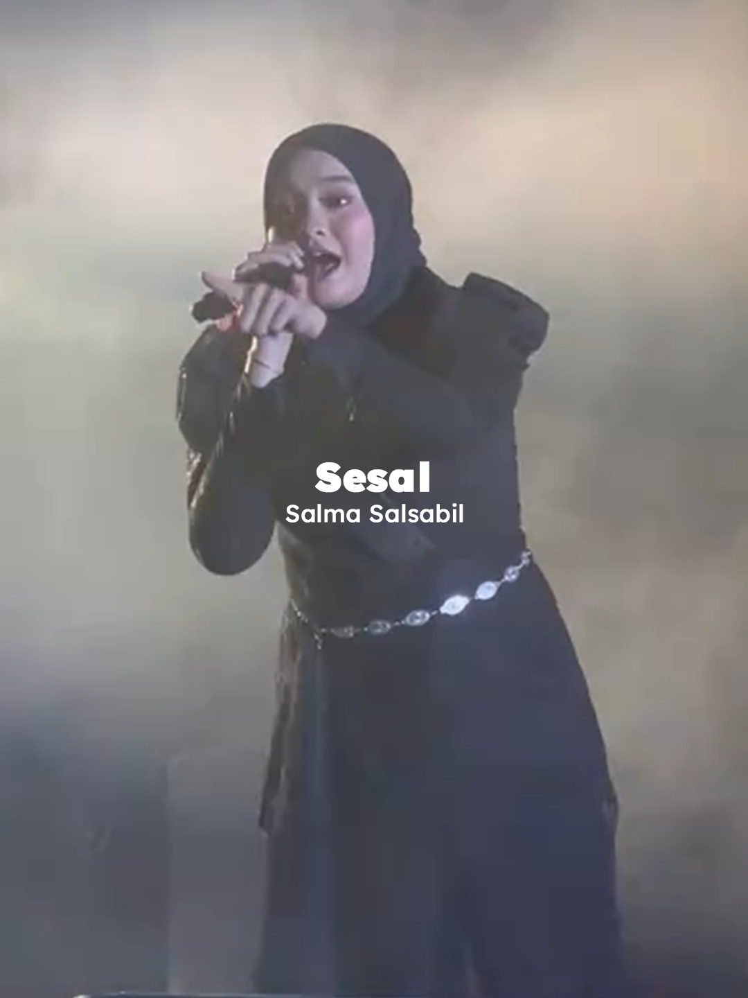 Emang boleh suara sejernih dan konsisten ini sal? makin nyess banget pas live😭💔 Song: Salma Salsabil - Sesal  #SalmaSalsabil #Sesal #livemusic #musicbloc