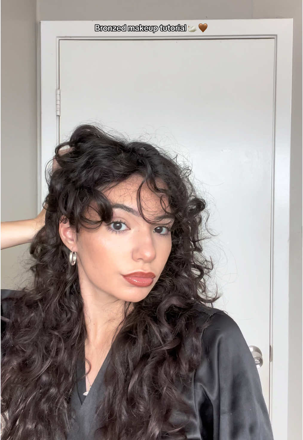grwm 🦢🤎 #bronzedmakeup #bronzedmakeup #beautycreator #fyp #fypシ #foryoupage #latinacreator #houstoncreator #houstonbeautycreator #htx #texas #contentcreator #makeuptutorial #MakeupRoutine #grwm #getreadywithme #grwmmakeup @e.l.f. Cosmetics @Maybelline NY @NYX Professional Makeup 