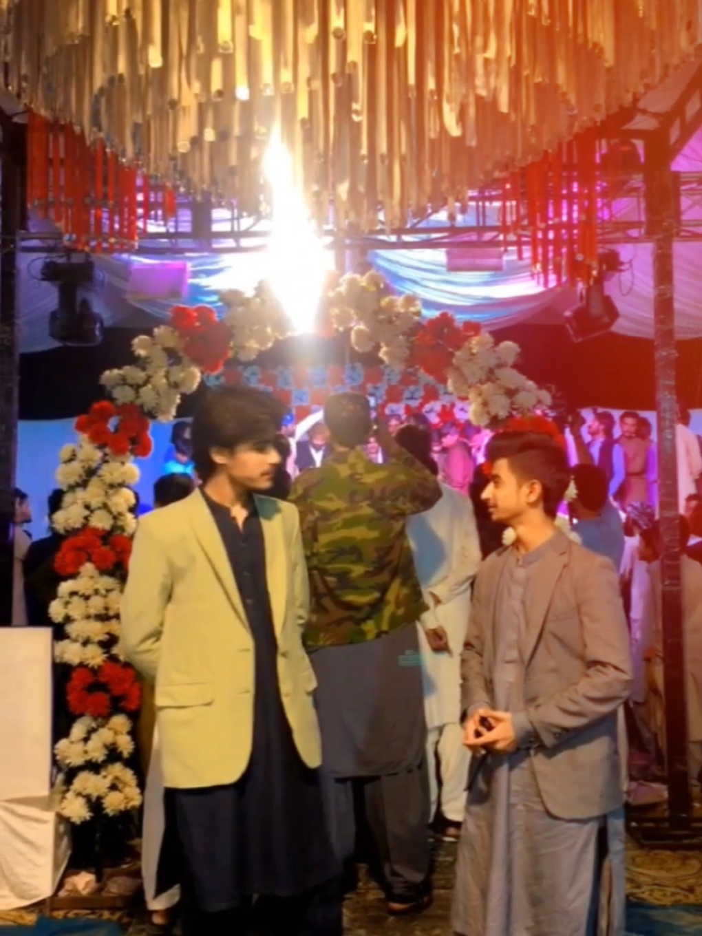 With Brother🫂❤️ #popular #fypシ #foryoupage #unfreezemyacount #triending #explore #who_is_muzzi92 #homepage #viraltiktok #unfreeze #like #sindhi #sindhisong #yari 