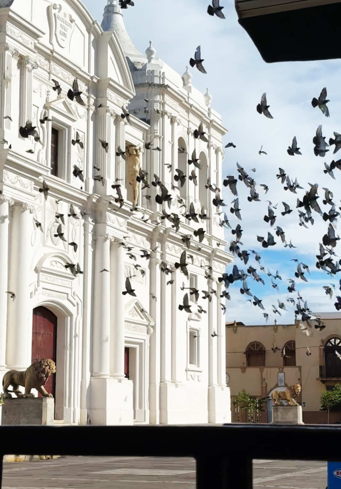 Catedral de Leon, Nicaragua🤍 #nicaragua🇳🇮 #paratii #virał #leon #nica #fyp 