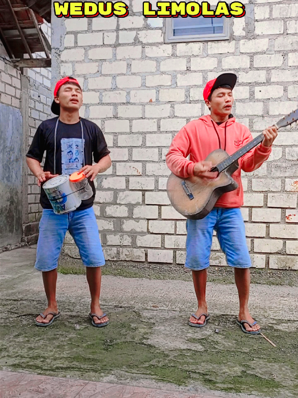 Yo ngamen Yo nyindir wong sugeh😁 #funny #videolucu #hiburan #videokocak #sikembar #ngamenlucu #pengamenviral #parodilucu 