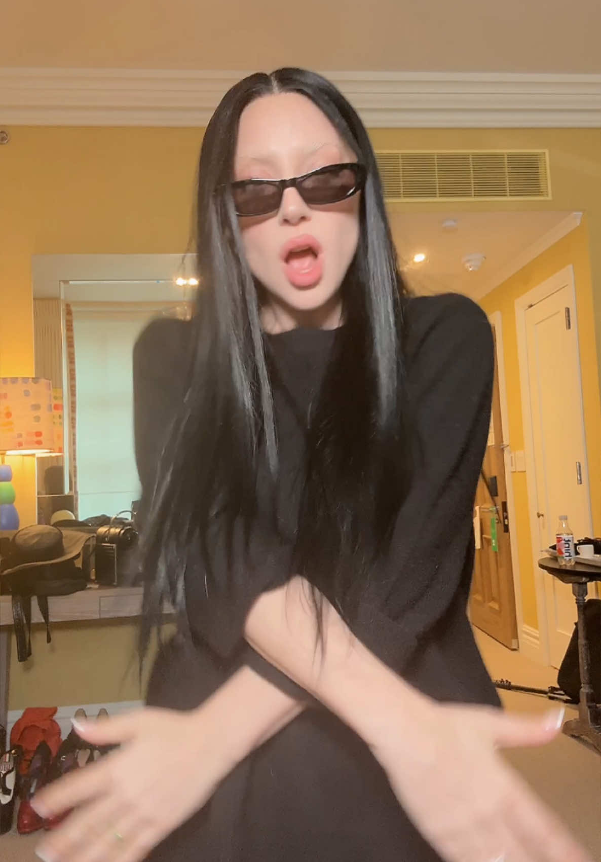 A spell to get ready faster 😎🖤?