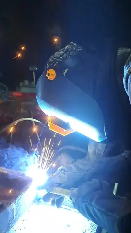 jalani syukuri tunggu proses nya 💯🔥⚡ #stroywakerenシ #welderindonesia🇮🇩 #weldernation #fypシ゚viral #foryou #fypage #berandafyp #morowali_sulteng 