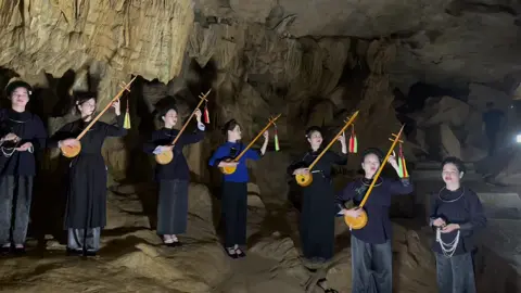 Ánh Trăng Bản Giốc - BD: Hát then Hoa Rừng #hatthenhoarung #caobang #hatthencaobang #hatthendantinh #dulichcaobang #caobangtravel 