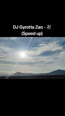 I took this photo on the way to the beach AND IT LOOKS SO COOL WTF #djgyrottazao #djgyrottazaoyabujin  #yabujin #yabujinsong #djgyrottazaocore 