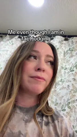 What’s a girl to do 🤷‍♀️