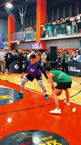 Learn this trick! I'm not afraid of anything.#basketball 