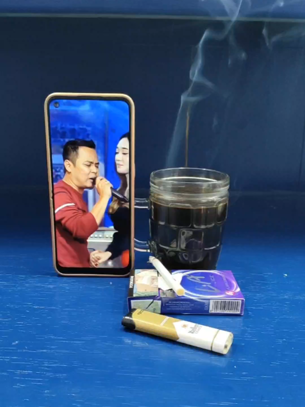 Replying to @efndii_choiry Sekuat apapun tulang dipunggungmu, tak mungkin mampu membuntutiku ☕ @FENDIK ADELLA @Difarina  #arjun #fendikadella #difarinaadella #difarinaindra #omadella #dangdutkoplo #kopidangdut 