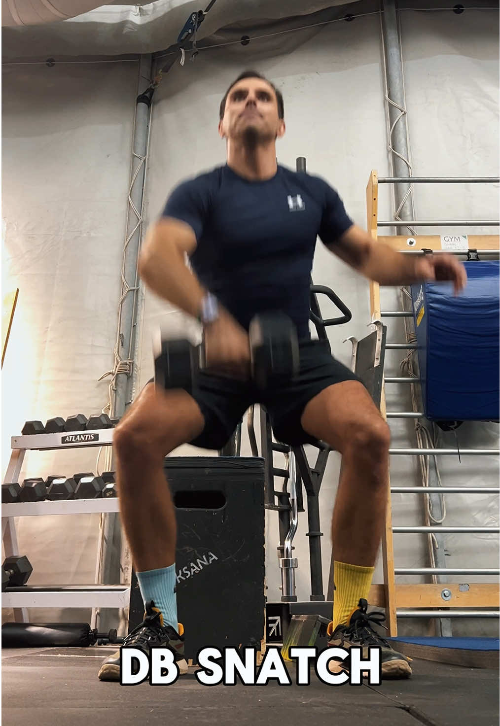 Cirque du Soleil workout of the day 🏋🏻‍♂️ #acro #acrobatics #acrobat #gymnastics #gymnast #handstand #backflip #cirquedusoleil #cirque #cirqueart #cirquelife #circus #behindthescenes #backstagecirquedusoleil #luzia #luziacirquedusoleil #crossfit #cirqueworkout #wod #crossfitworkout #crossfitwod #workout #workoutoftheday 