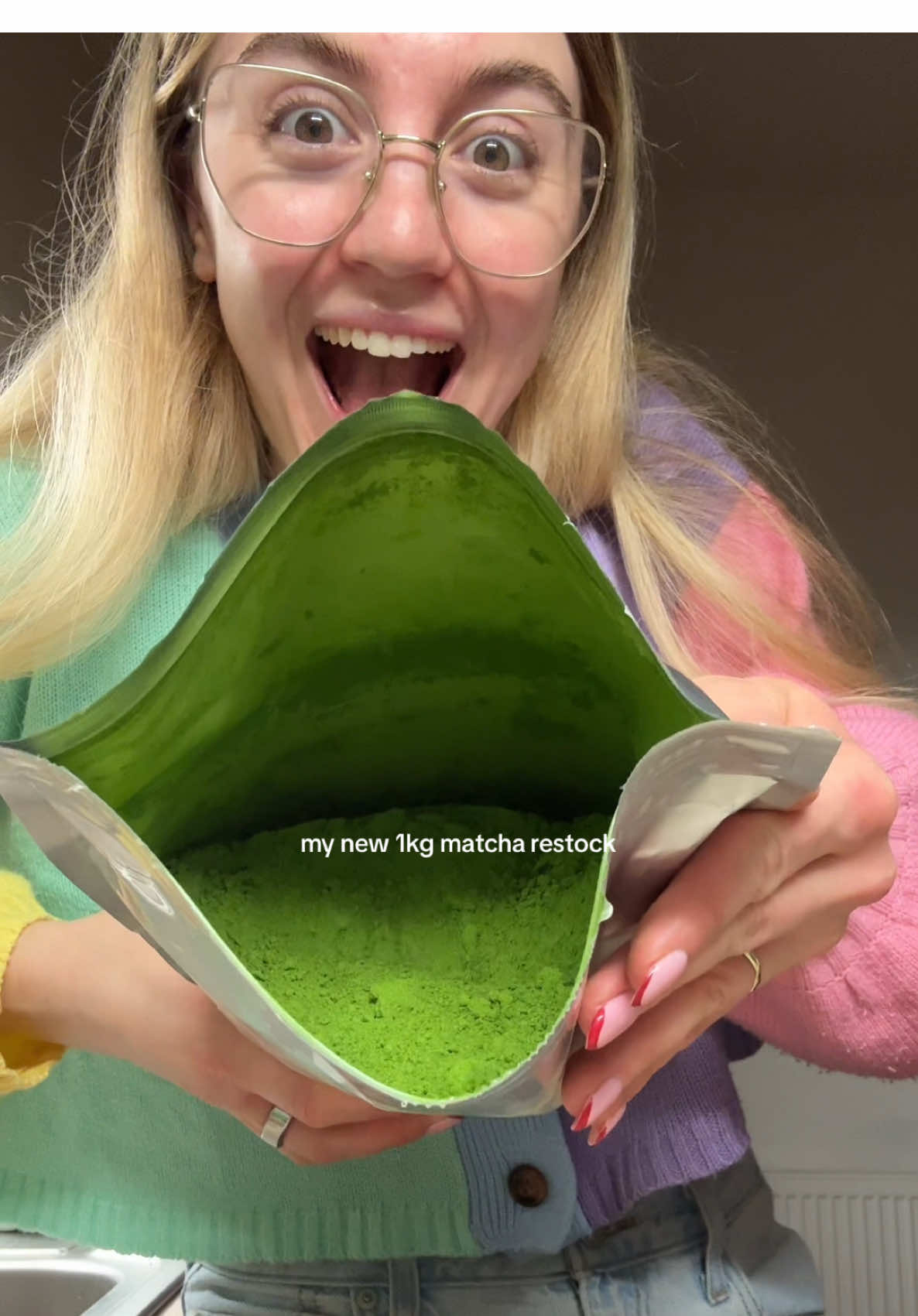 Happy Valentines Day besties!💘💘💘 A udělejte si dnes sami pro sebe něčím radost !🎀🧸💕 #fyp #matcharestock #matcha #matchalover #restock #matchapowder #homecafe 