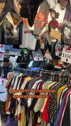 #thrift #chatuchakmarket #bangkok #fypage 